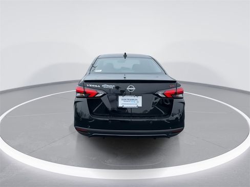 New 2025 Nissan Versa SR image 7