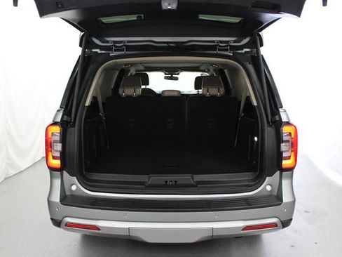 Used 2023 Ford Expedition Max Limited AWD/4WD image 12
