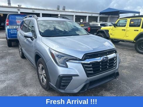 Used 2023 Subaru Ascent Premium w/ Convenience Package AWD/4WD image 6