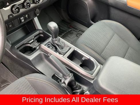 Used 2018 Toyota Tacoma SR5 RWD image 14