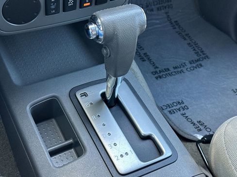 Used 2018 Nissan Frontier SV w/ Value Truck Package RWD image 19