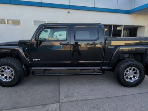 Used 2009 HUMMER H3T AWD/4WD image 5