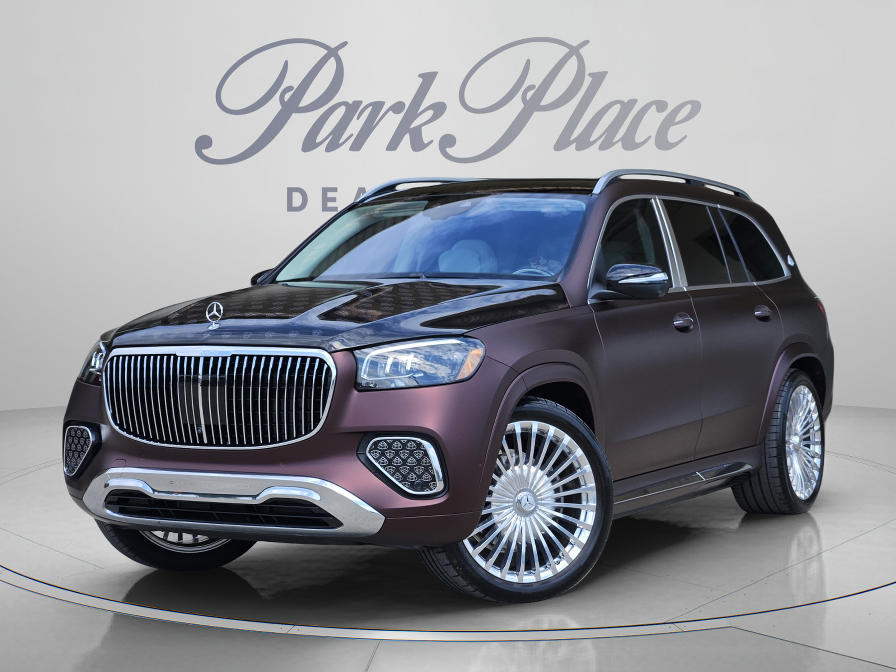 Used 2025 Mercedes-Benz Maybach GLS 600 4MATIC image 1
