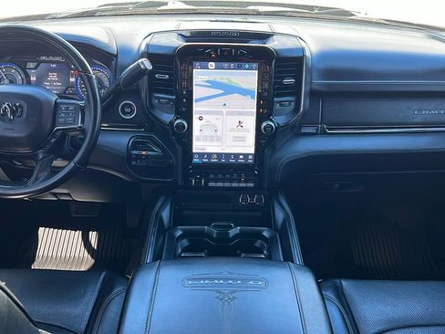 Used 2022 RAM 2500 Limited image 11