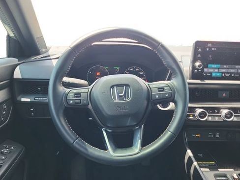 Used 2025 Honda CR-V Sport-L image 13