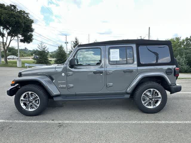 Used 2022 Jeep Wrangler Unlimited Sahara w/ LED Lighting Group AWD/4WD image 2
