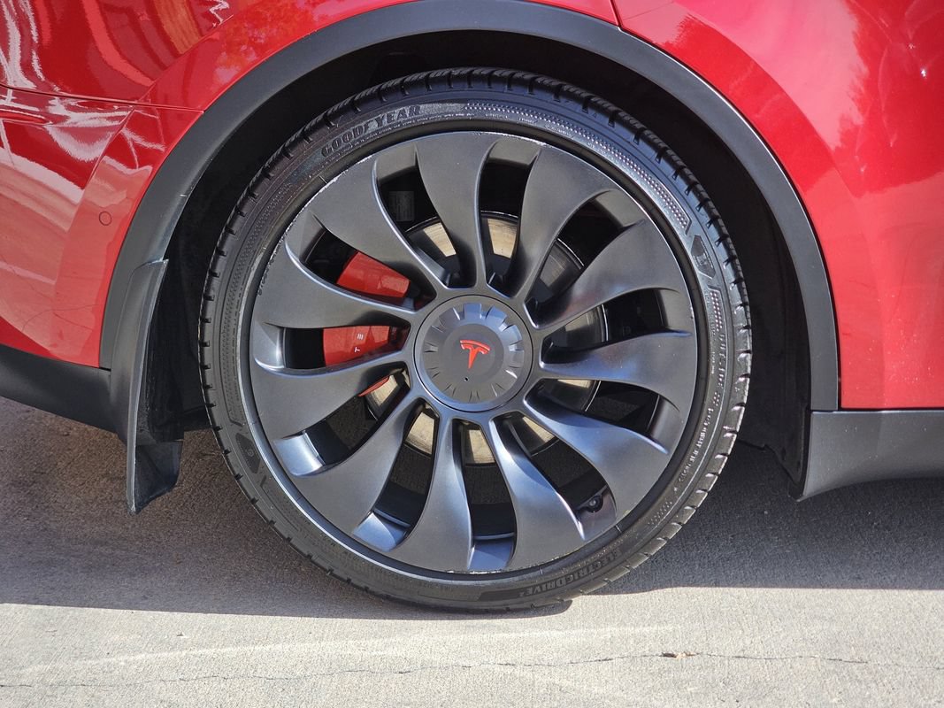 Used 2022 Tesla Model Y Performance AWD/4WD image 33