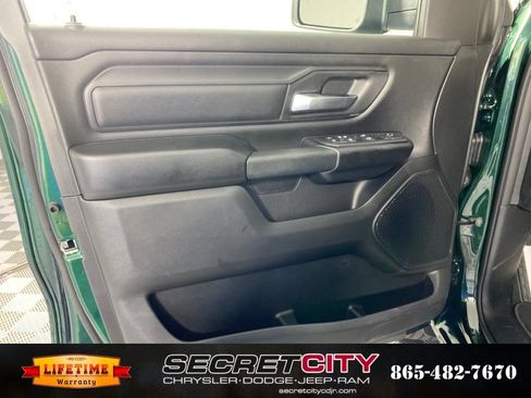New 2026 RAM 1500 Express AWD/4WD image 12