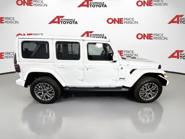 Used 2024 Jeep Wrangler High Altitude AWD/4WD image 8