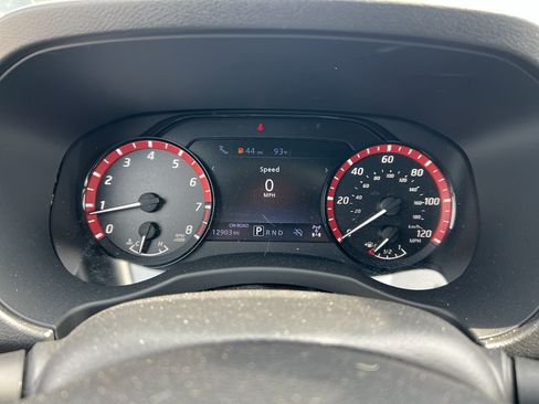 Used 2026 Nissan Frontier PRO-4X AWD/4WD image 13