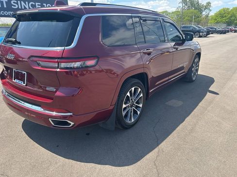 Used 2021 Jeep Grand Cherokee L Overland w/ Luxury Tech Group IV AWD/4WD image 5