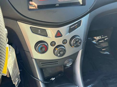 Used 2015 Chevrolet Trax LT w/ LPO, Cargo Package image 18