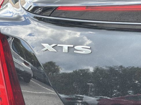 Used 2018 Cadillac XTS Luxury FWD image 9