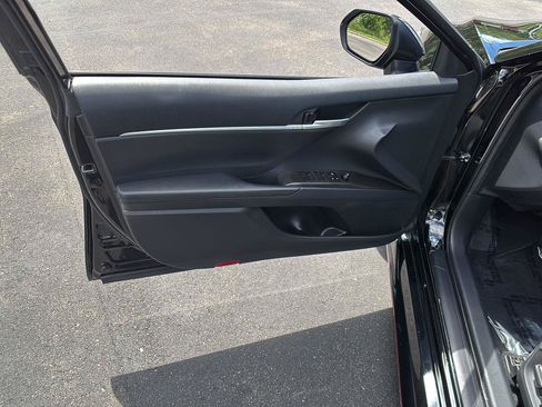 Used 2022 Toyota Camry TRD w/ TRD Package w/JBL Audio FWD image 6