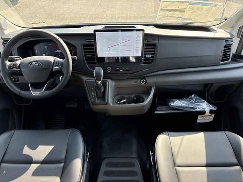 New 2026 Ford Transit 250 148 Medium Roof RWD image 15