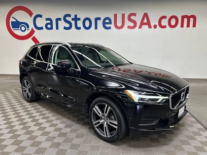 Used 2018 Volvo XC60 T5 Momentum w/ Vision Package