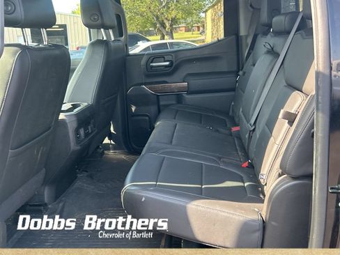 Used 2020 Chevrolet Silverado 1500 LT Trail Boss w/ Midnight Edition AWD/4WD image 15
