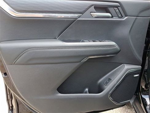 New 2026 GMC Acadia Elevation w/ Elevation Premium Package image 8