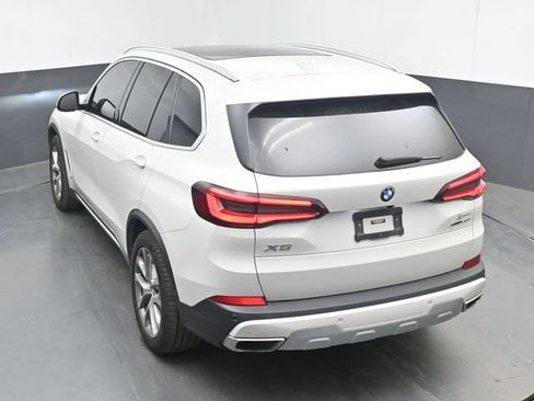 Used 2022 BMW X5 xDrive40i w/ Premium Package AWD/4WD image 22
