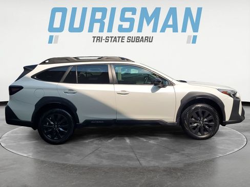 Used 2023 Subaru Outback Onyx Edition AWD/4WD image 7