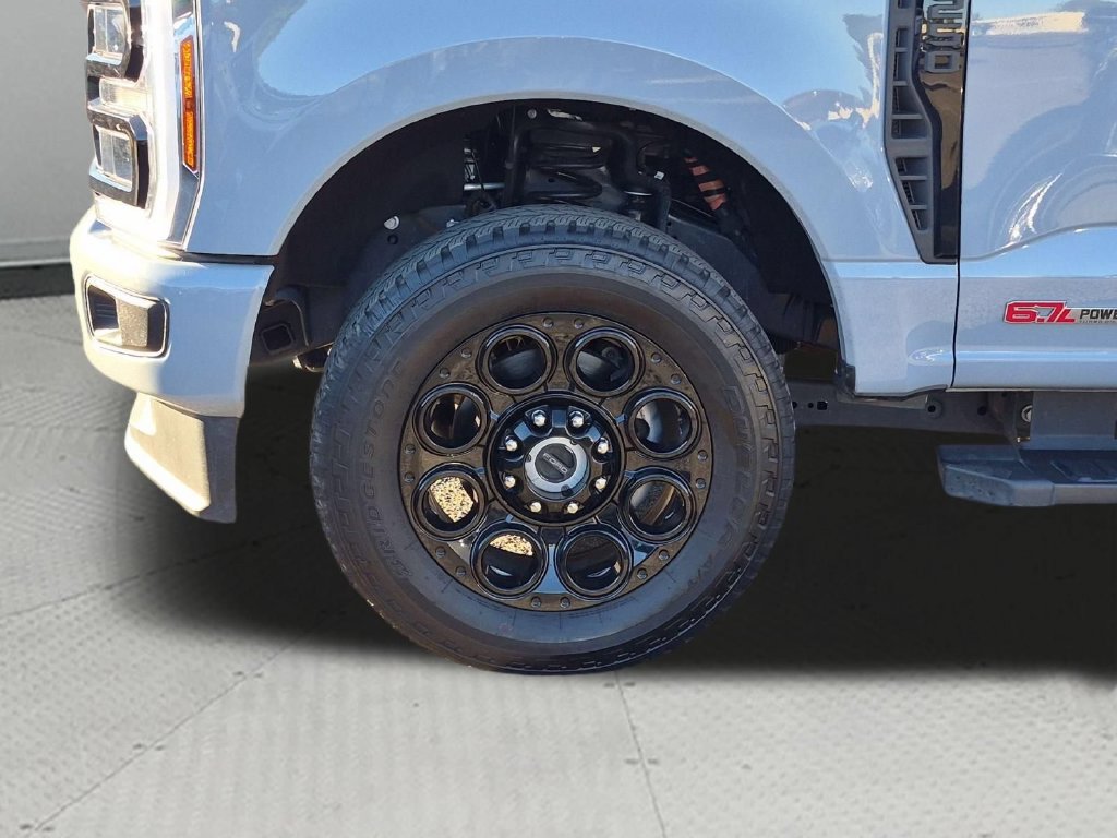 Used 2026 Ford F250 Lariat w/ Black Appearance Package AWD/4WD image 31