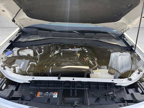 Used 2025 Ford Explorer Active image 24