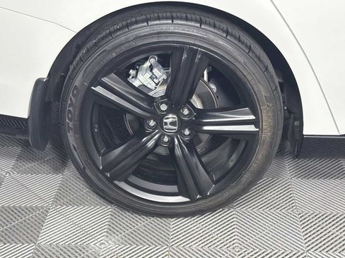 Used 2024 Honda Accord Sport image 21