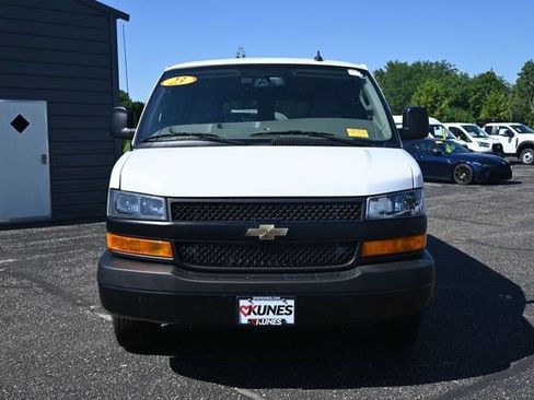 Used 2023 Chevrolet Express 3500 LS RWD image 11
