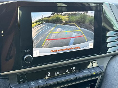 Used 2025 Toyota Camry LE FWD image 24