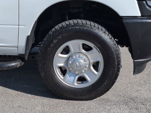 Used 2024 RAM 2500 Tradesman image 11