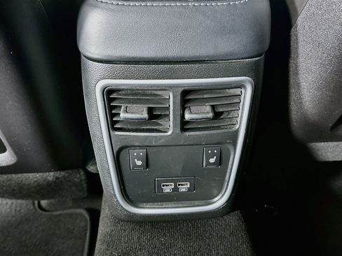 Used 2022 Dodge Charger R/T w/ Plus Group RWD image 27