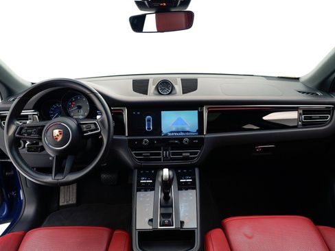 Used 2022 Porsche Macan S image 18