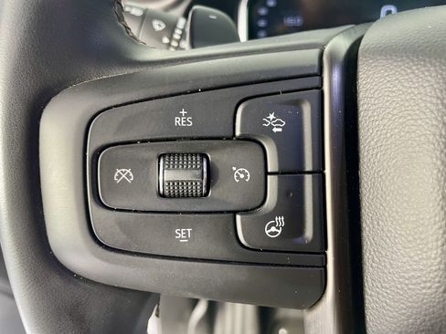Used 2024 GMC Sierra 1500 AT4 w/ Technology Package AWD/4WD image 16