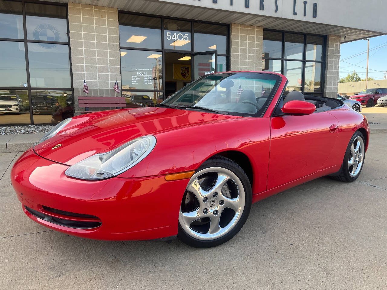 Used 2001 Porsche 911 Cabriolet image 2