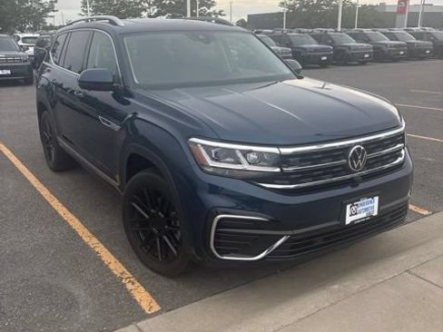 Used 2021 Volkswagen Atlas SEL Premium AWD/4WD image 6