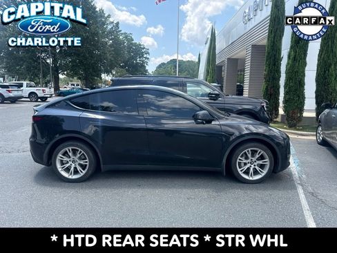 Used 2022 Tesla Model Y Long Range AWD/4WD image 5