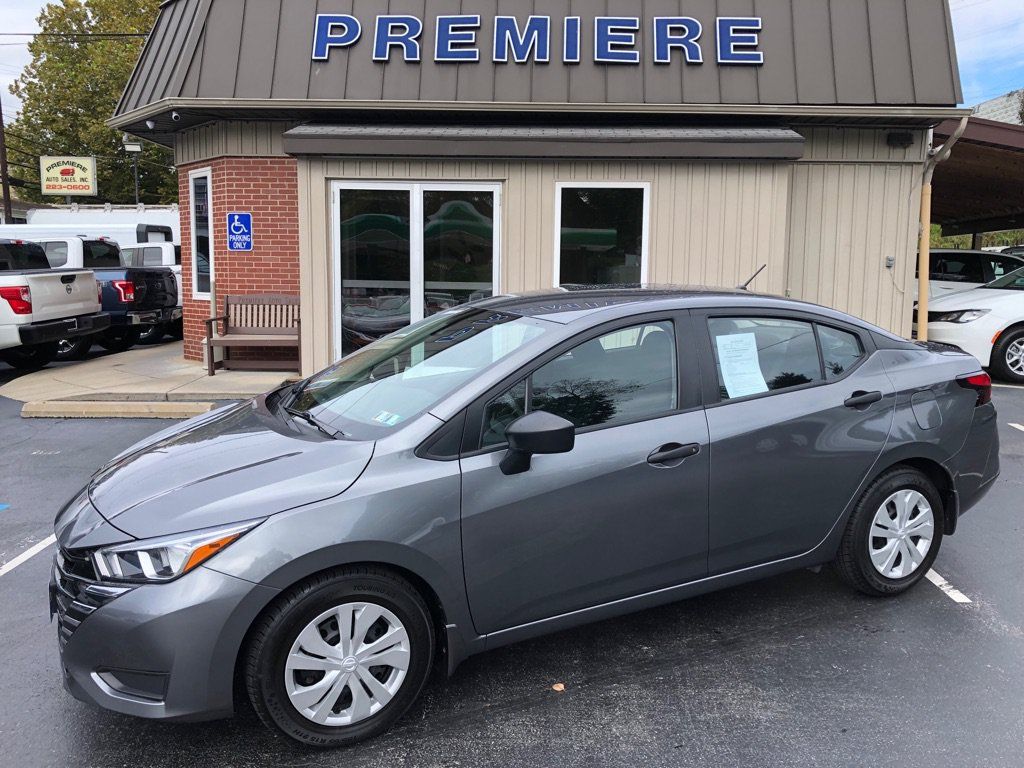 Used 2024 Nissan Versa S w/ Trunk Package FWD image 2