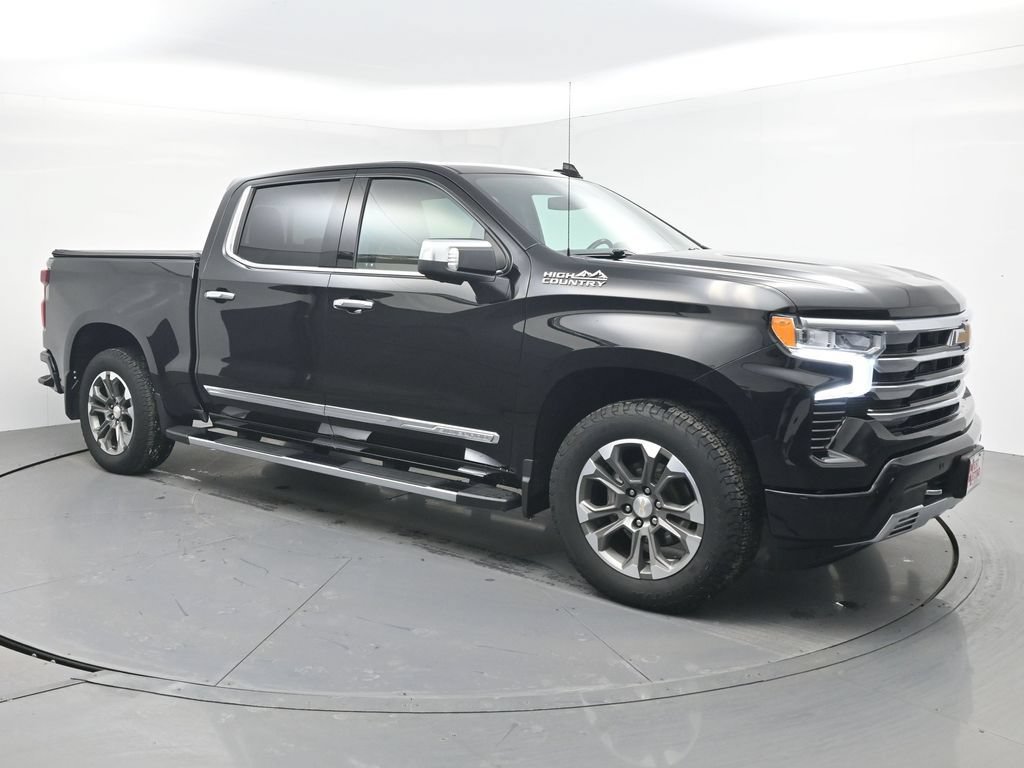Used 2023 Chevrolet Silverado 1500 High Country AWD/4WD image 9