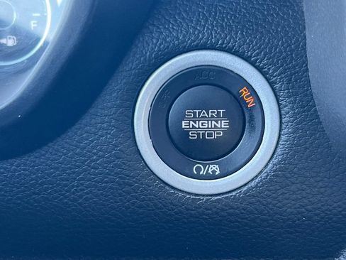Used 2022 RAM 1500 Big Horn AWD/4WD image 22