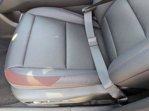 New 2026 Chevrolet Equinox RS FWD image 4