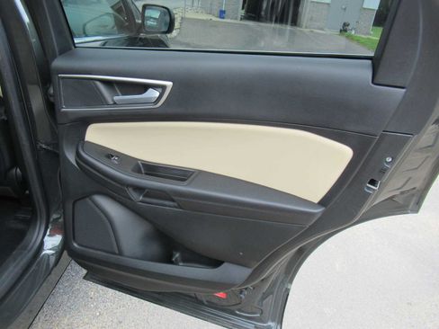 Used 2023 Ford Edge SEL w/ Convenience Package AWD/4WD image 21