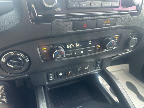 Used 2023 Nissan Frontier SV w/ SV Convenience Package image 20