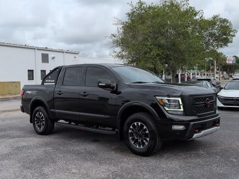 Used 2024 Nissan Titan PRO-4X w/ Pro-4x Convenience Package AWD/4WD image 2