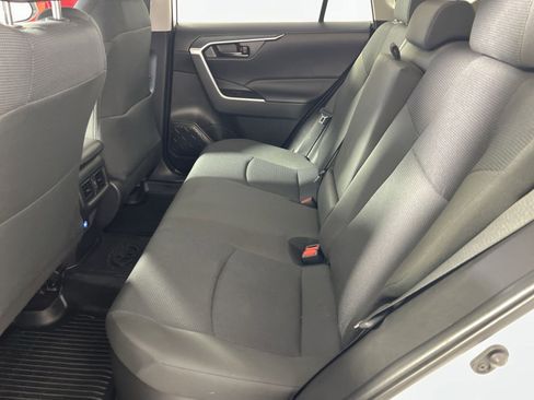 Used 2024 Toyota RAV4 LE AWD/4WD image 26