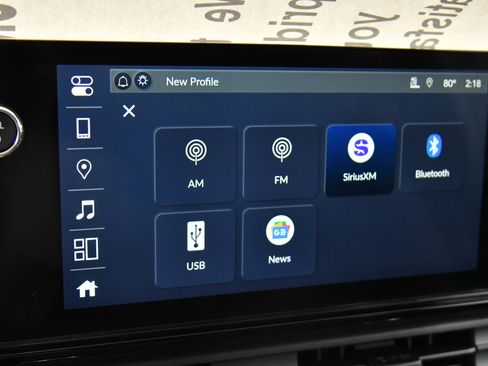 Used 2024 Honda Prologue EX image 24