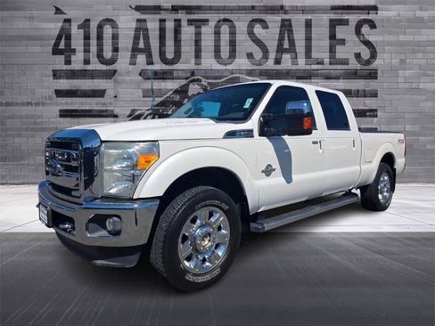 Used 2014 Ford F250 Lariat w/ Lariat Ultimate Package AWD/4WD image 6