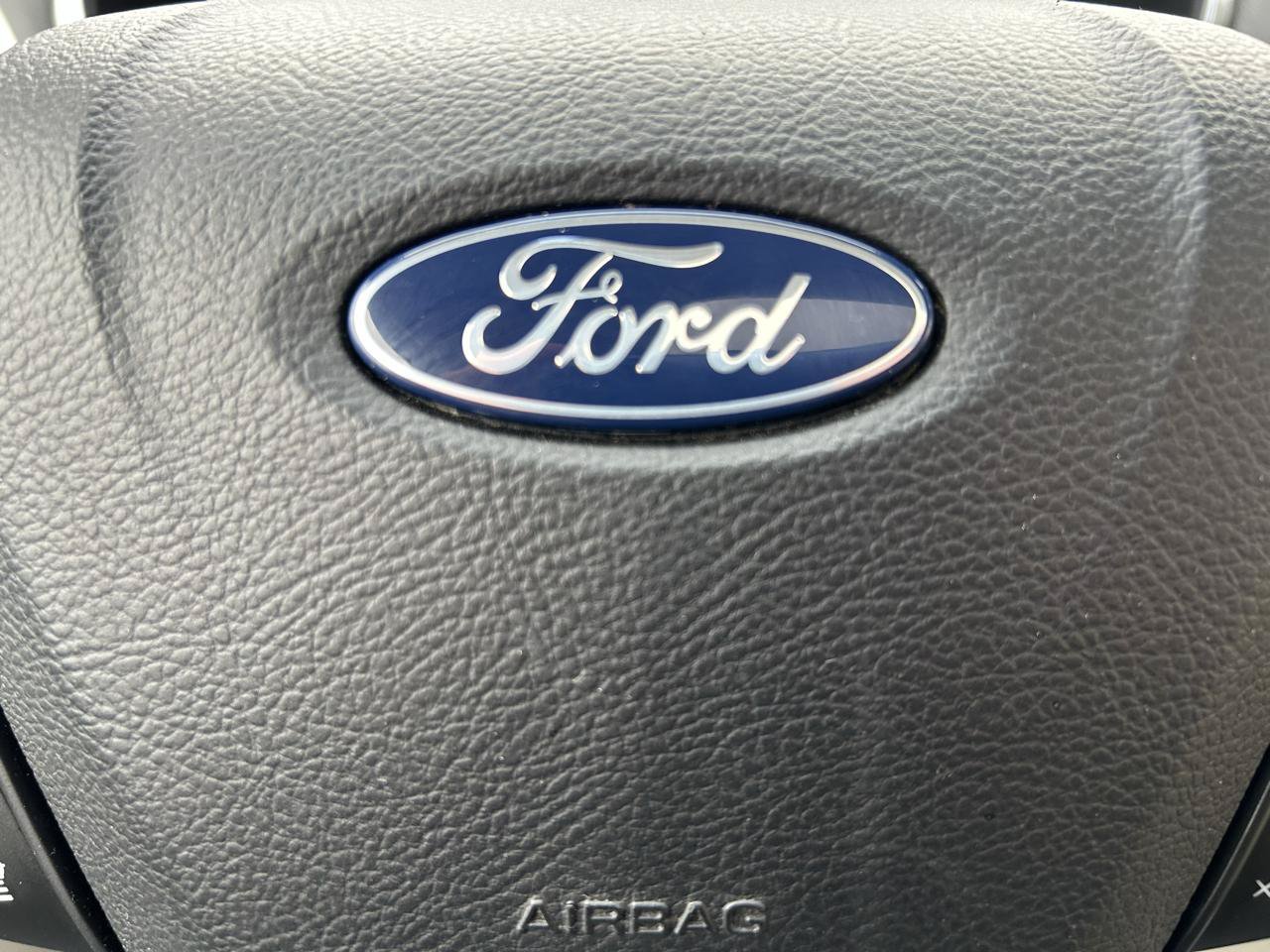 Used 2019 Ford Edge Titanium w/ Cold Weather Package AWD/4WD image 20
