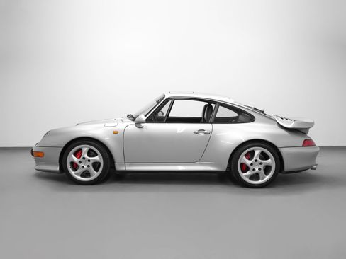 Used 1996 Porsche 911 Turbo RWD image 2