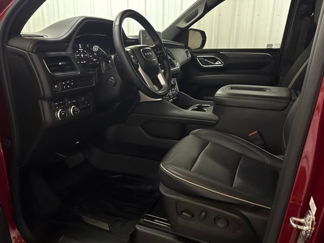 Used 2023 GMC Yukon SLT w/ SLT Premium Package AWD/4WD image 37