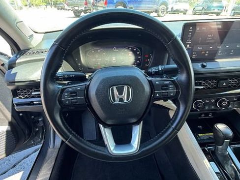 Used 2024 Honda Accord Touring image 26